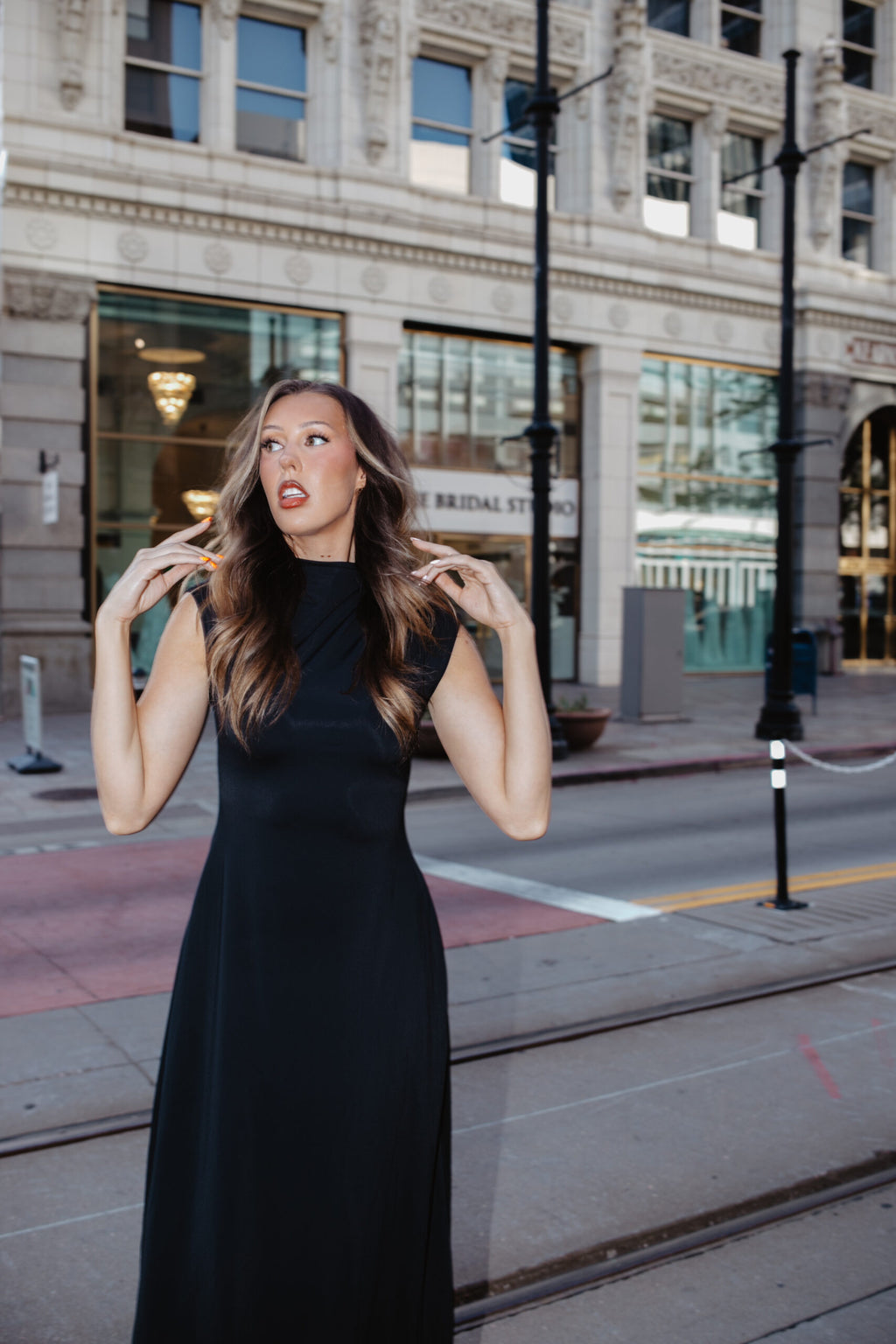 Contour Dress (Cap Sleeve) | Mocktail Collection - Onyx