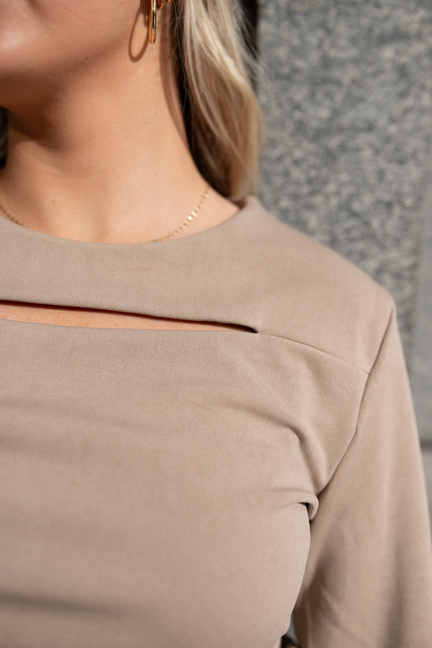 Cut Out Top