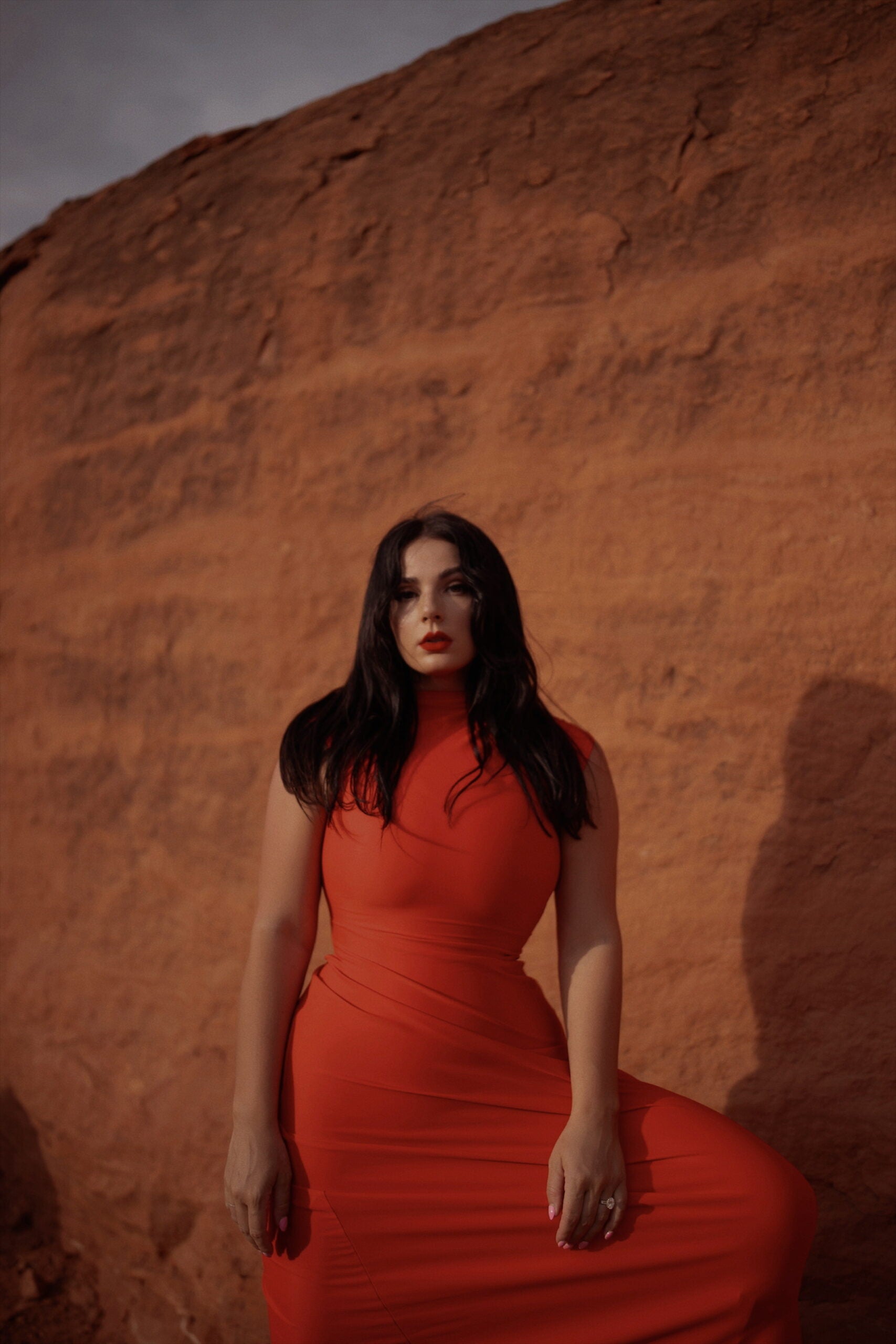 Contour Dress (Cap Sleeve) | Mocktail Collection - Scarlet